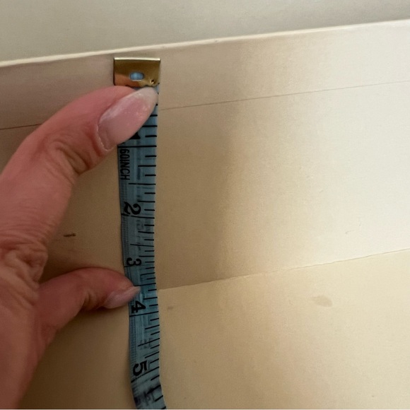 Louis Vuitton Large Box - Picture 6 of 11